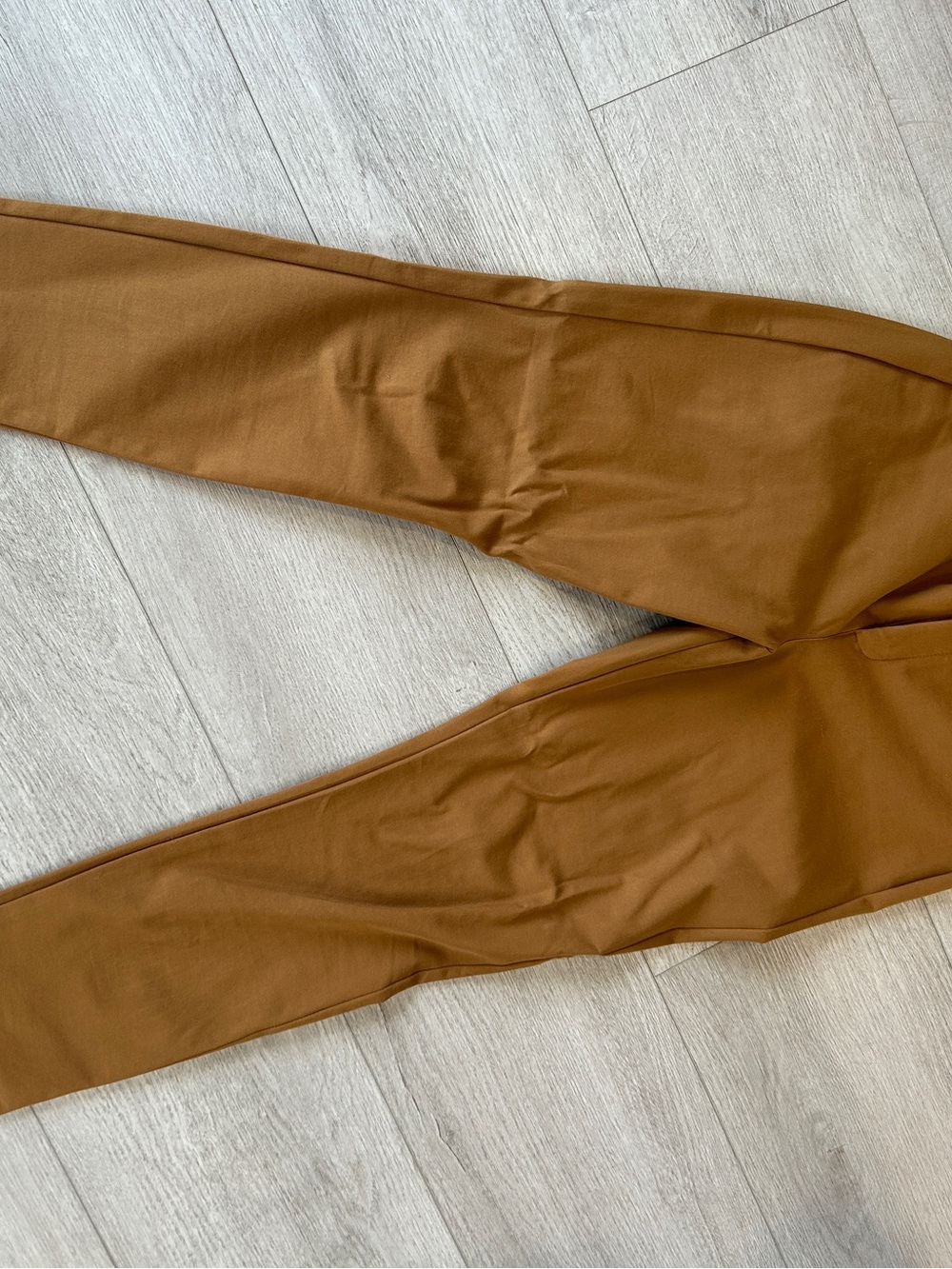 Old Navy Women’s Stretch Slim Fit Pants in Camel Brown